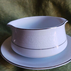 Salem American Limoges Heritage Lace Bouquet Gravy Boat